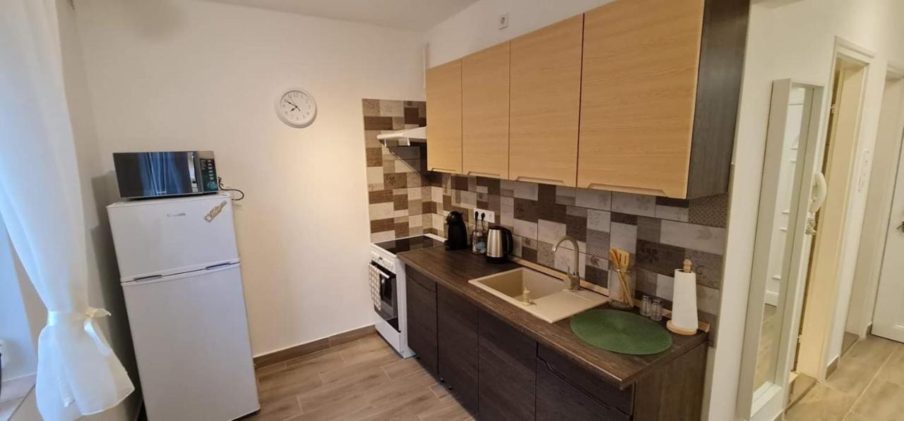 דירות Cili Apartman אגר מראה חיצוני תמונה